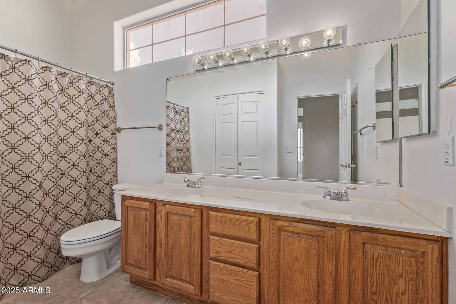 589 N Acacia Drive, Gilbert, AZ 85233 — photo 28 of 45