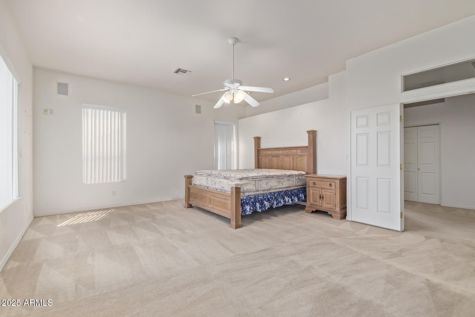 589 N Acacia Drive, Gilbert, AZ 85233 — photo 32 of 45