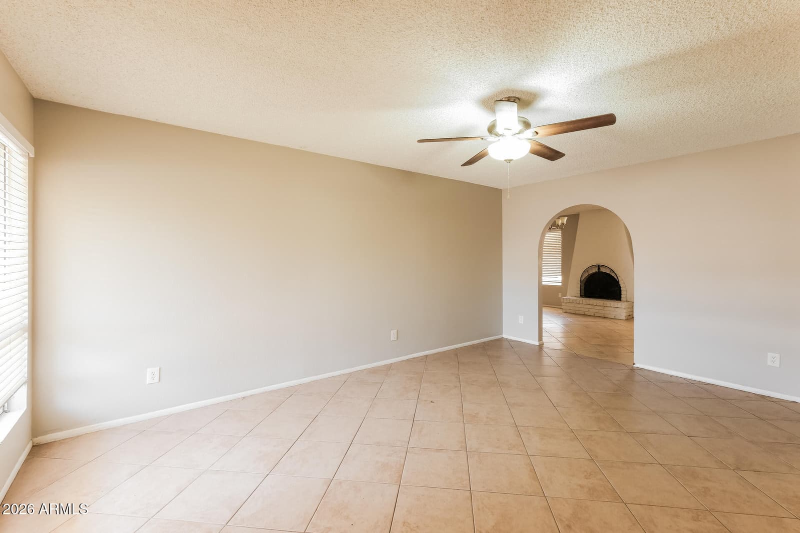 6314 W EVA Street, Glendale, AZ 85302 — photo 4 of 21