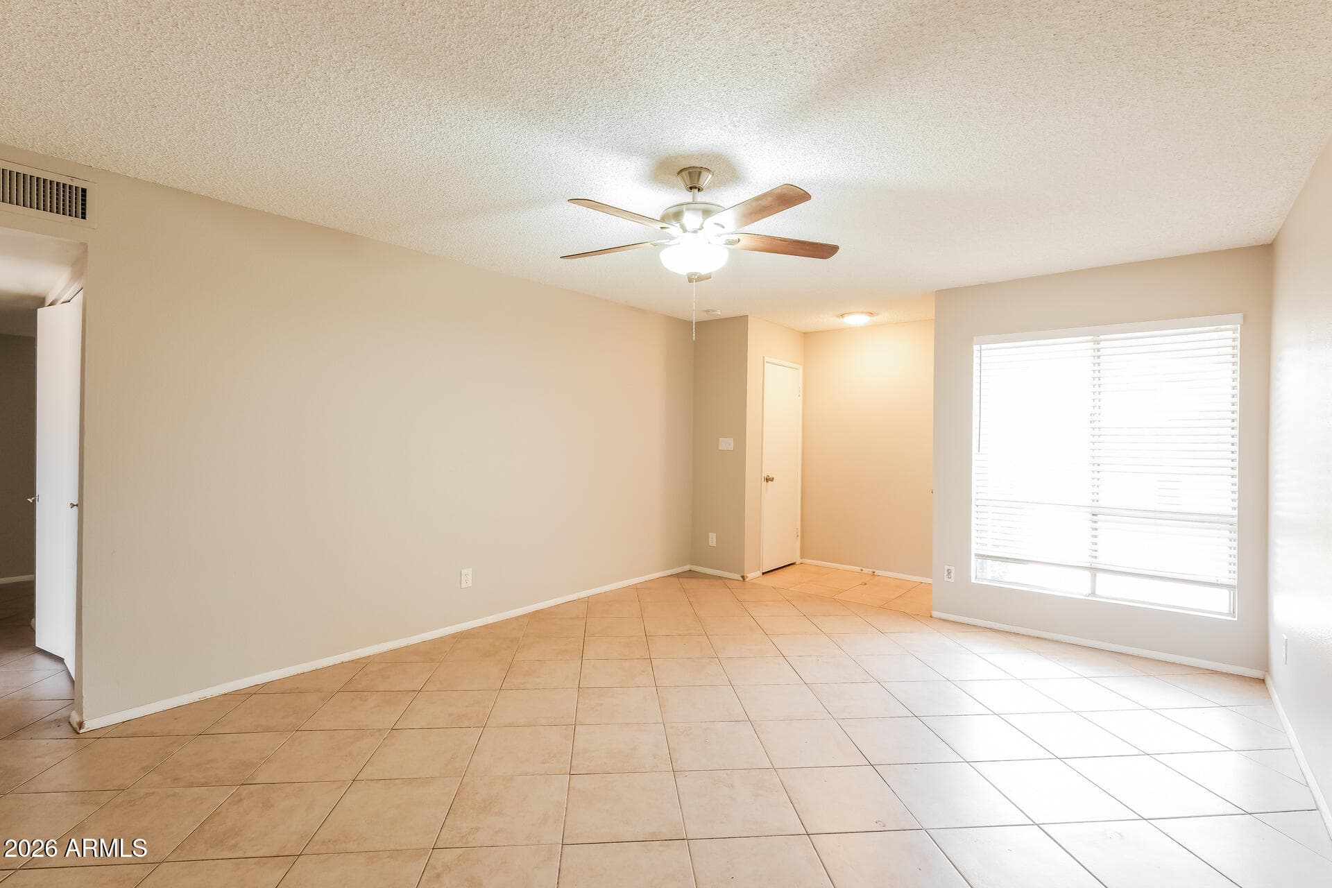 6314 W EVA Street, Glendale, AZ 85302 — photo 6 of 21