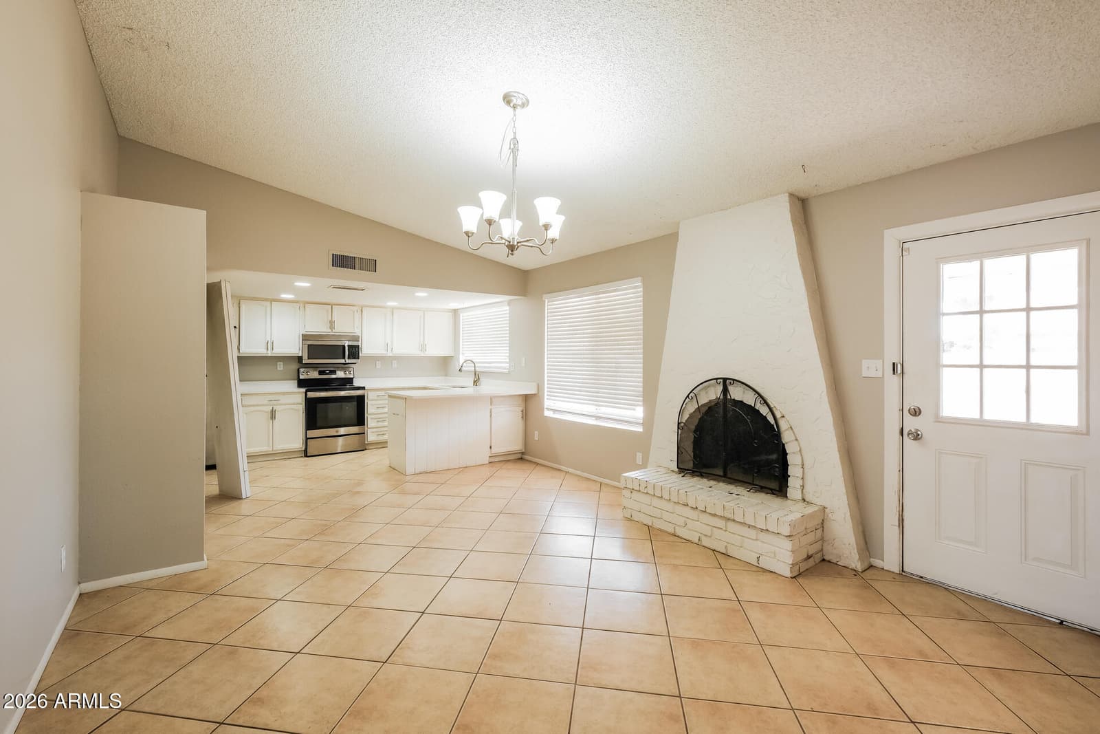 6314 W EVA Street, Glendale, AZ 85302 — photo 8 of 21