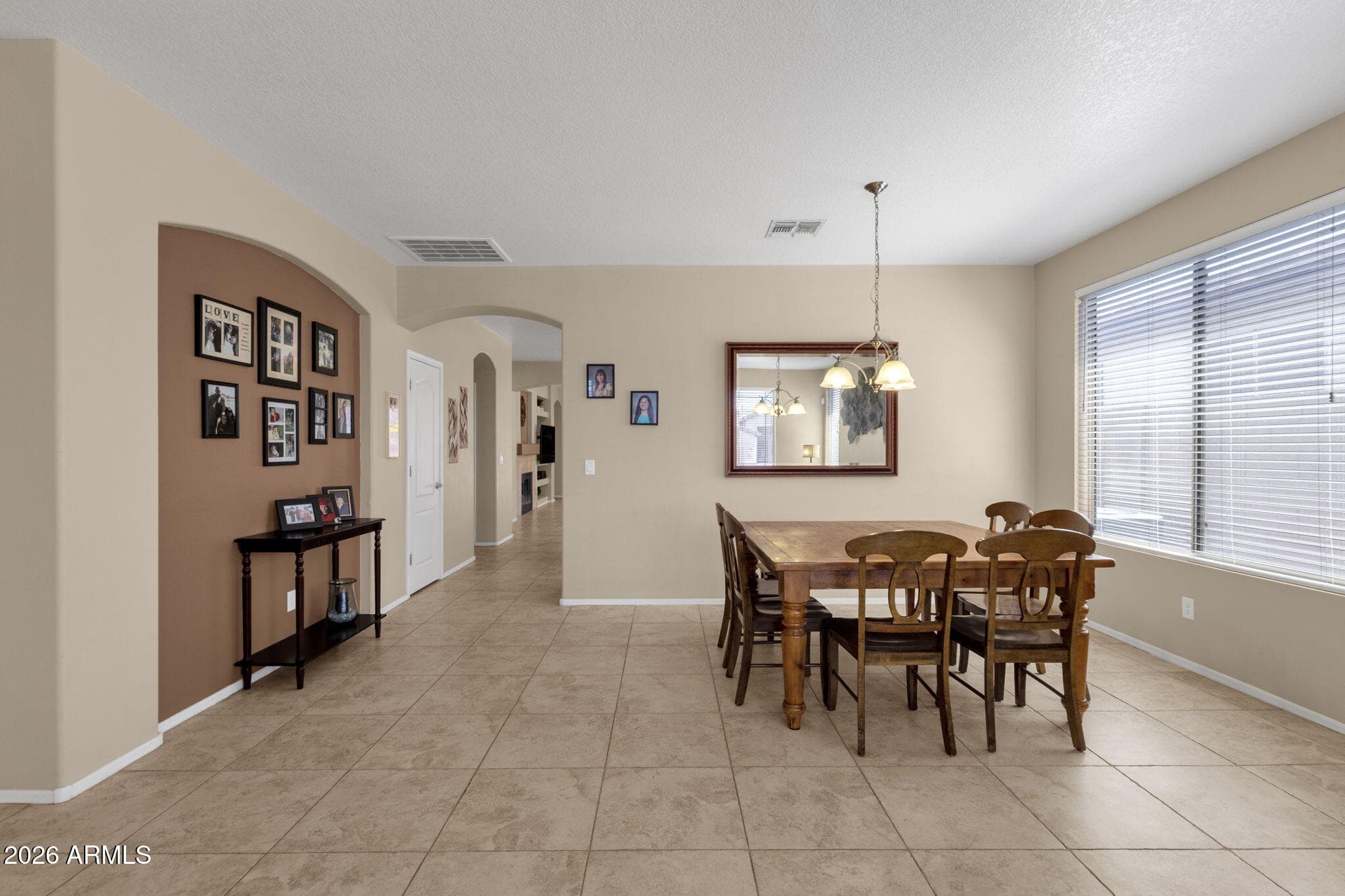 1812 W GLENHAVEN Drive, Phoenix, AZ 85045 — photo 6 of 49