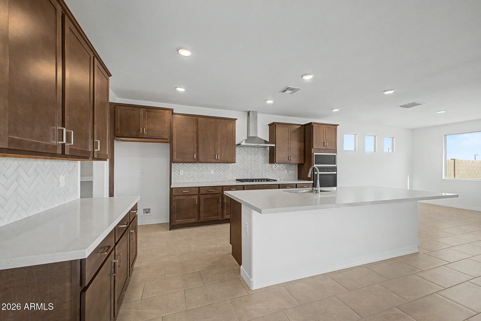 17467 W SAGUARO VISTA Drive, Surprise, AZ 85387 — photo 2 of 14
