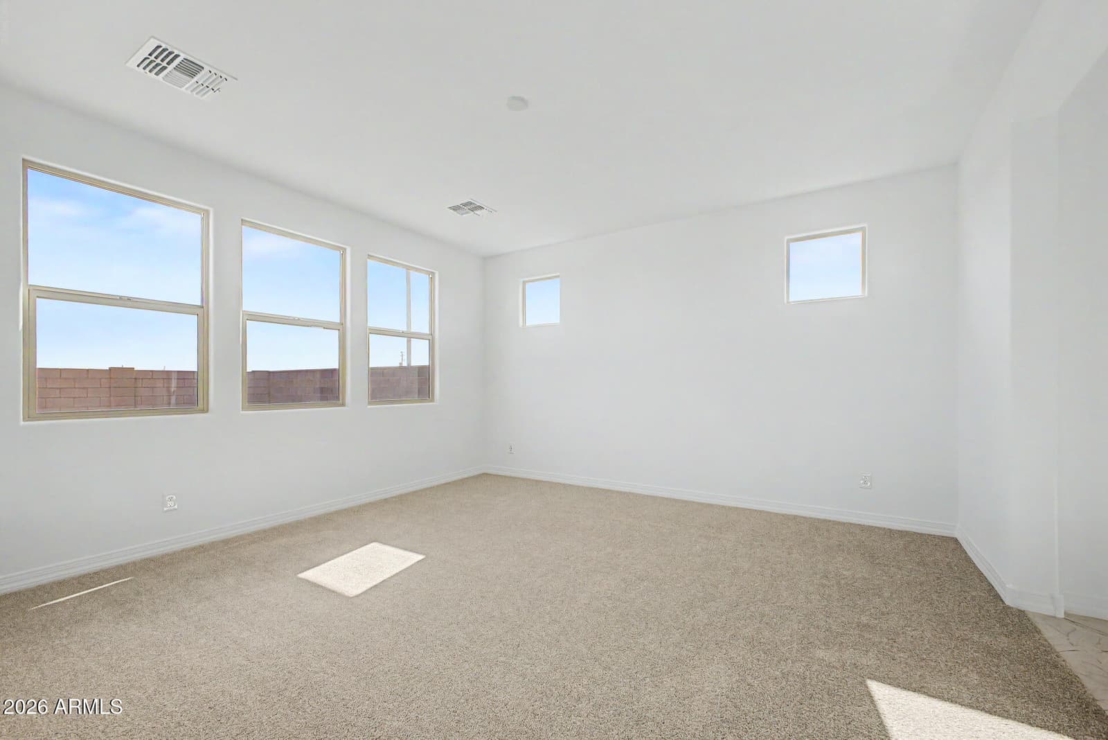 17467 W SAGUARO VISTA Drive, Surprise, AZ 85387 — photo 7 of 14