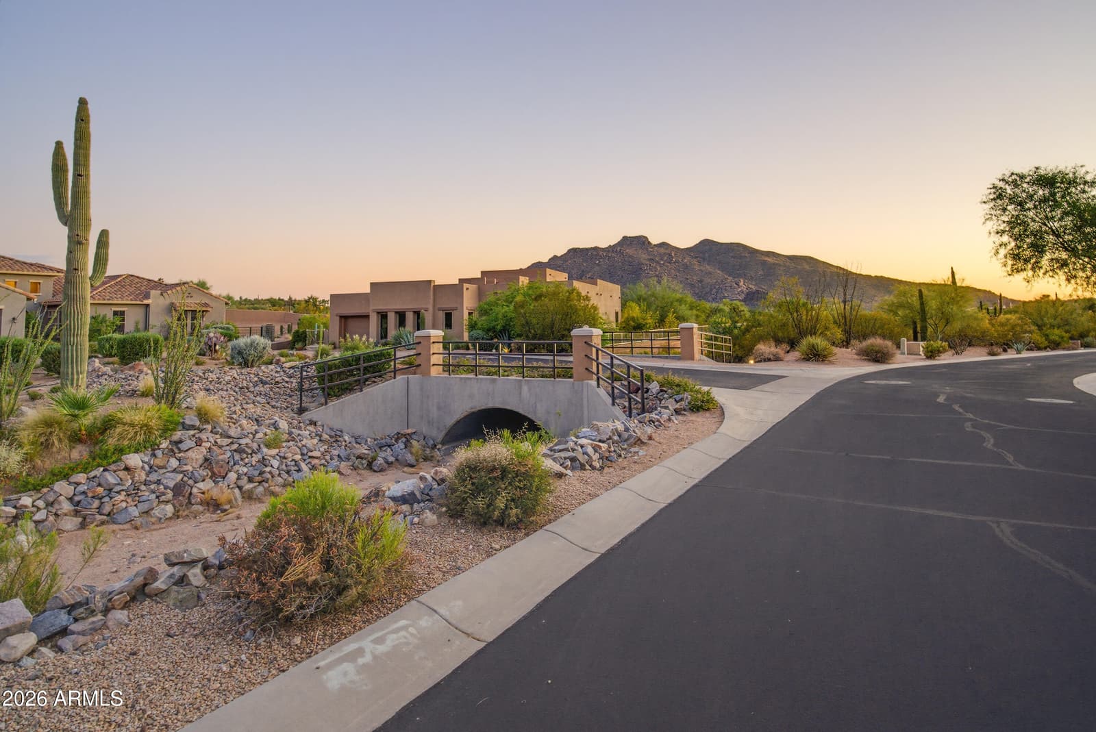 37087 NE GREYTHORN Circle, Carefree, AZ 85377 — photo 3 of 60