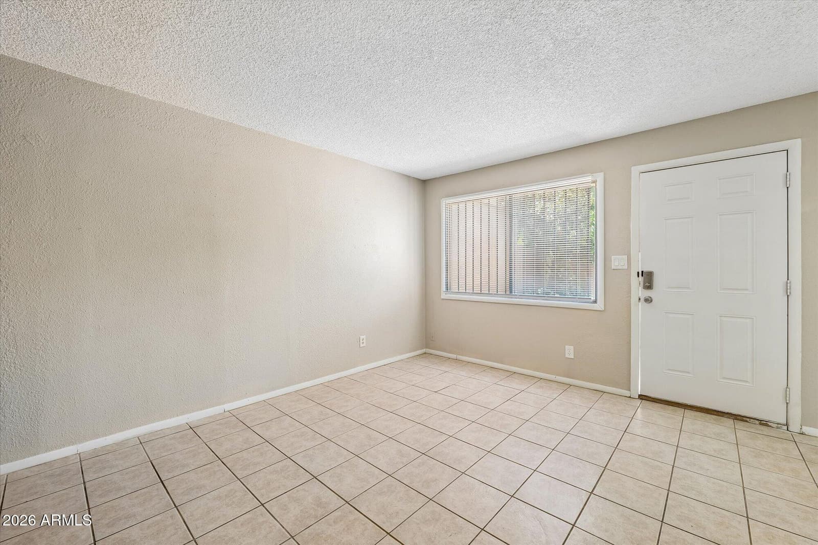 4453 E PUEBLO Avenue, Phoenix, AZ 85040 — photo 3 of 21