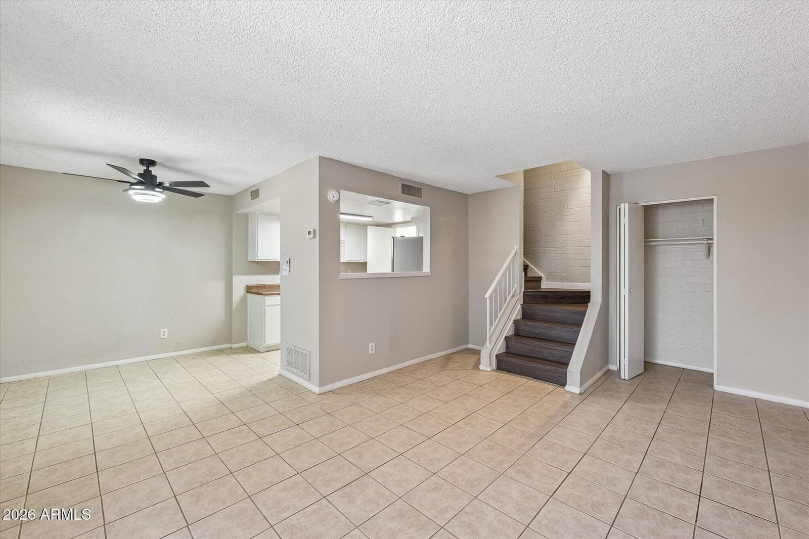4453 E PUEBLO Avenue, Phoenix, AZ 85040 — photo 5 of 21