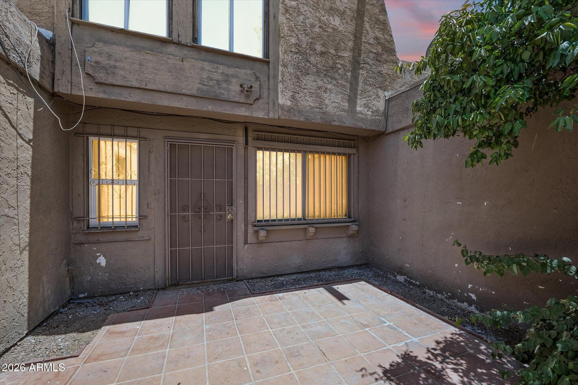 4453 E PUEBLO Avenue, Phoenix, AZ 85040 — photo 1 of 21