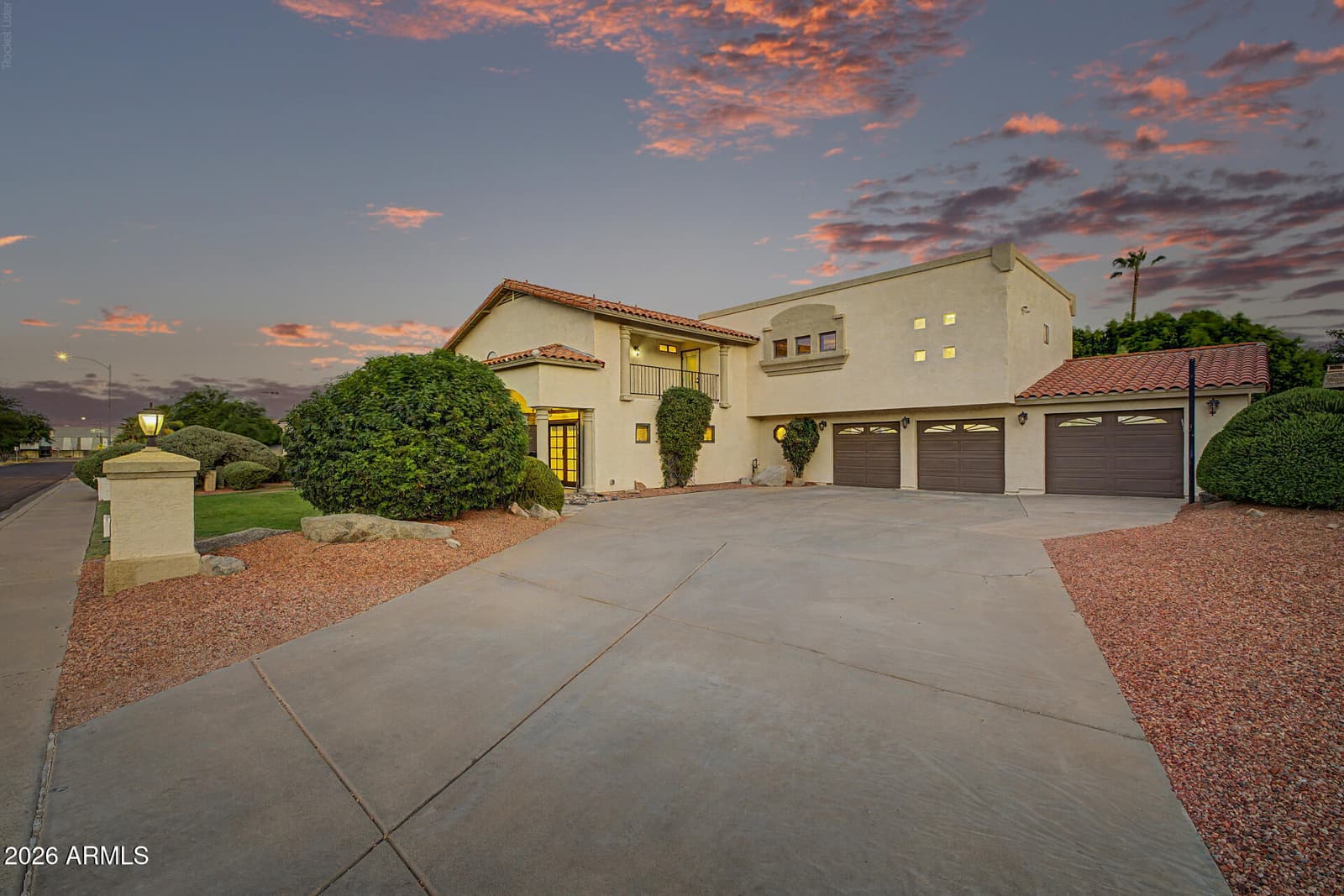 3011 E WINCHCOMB Drive, Phoenix, AZ 85032 — photo 3 of 123