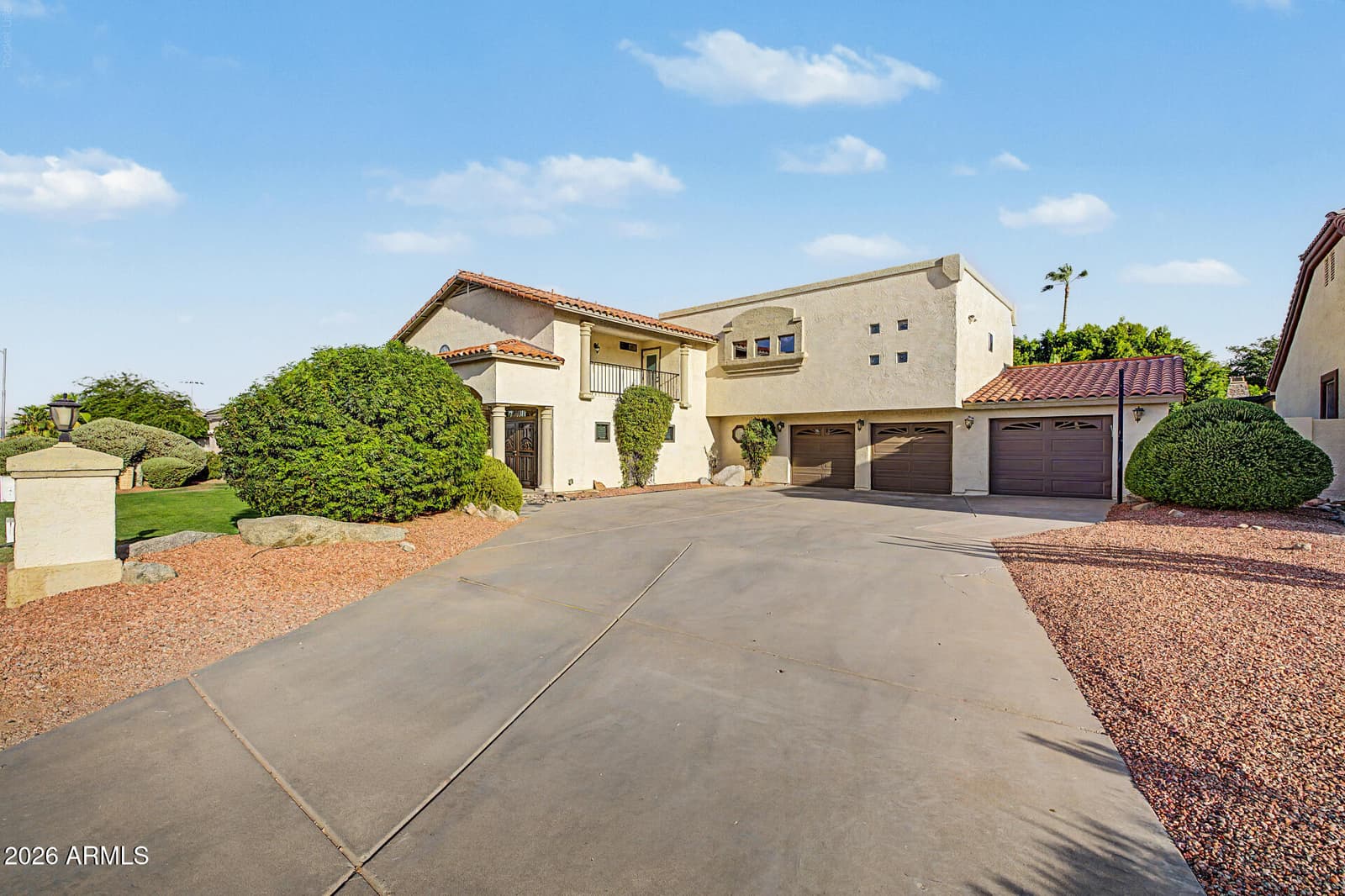 3011 E WINCHCOMB Drive, Phoenix, AZ 85032 — photo 7 of 123