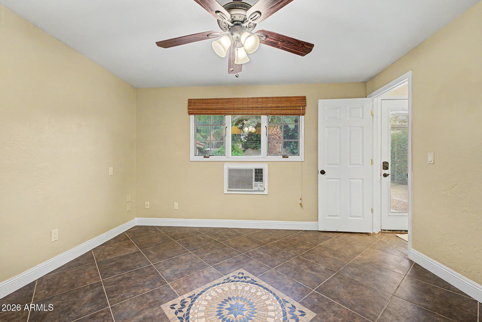 3011 E WINCHCOMB Drive, Phoenix, AZ 85032 — photo 73 of 123