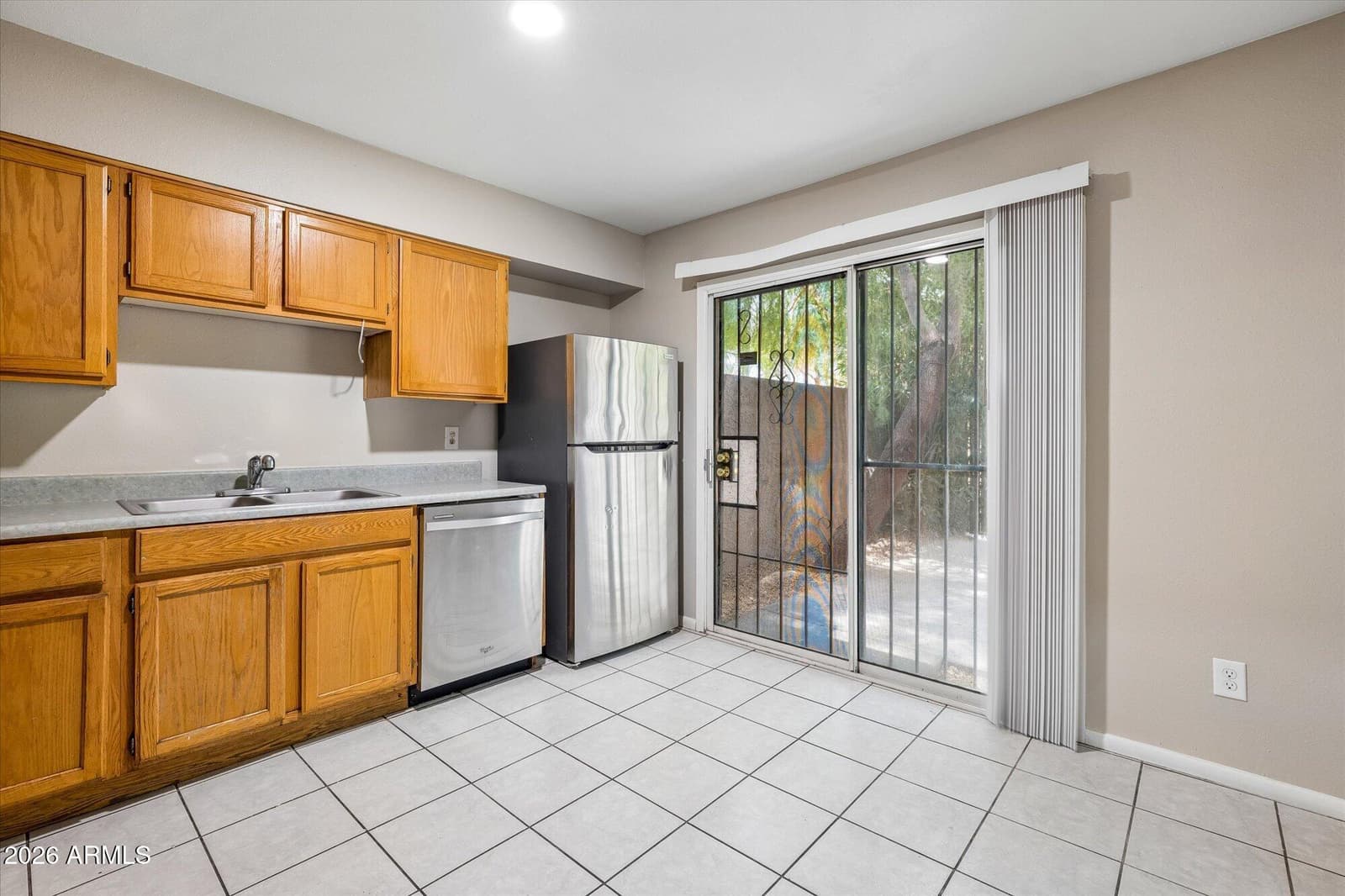 4455 E PUEBLO Avenue, Phoenix, AZ 85040 — photo 5 of 18