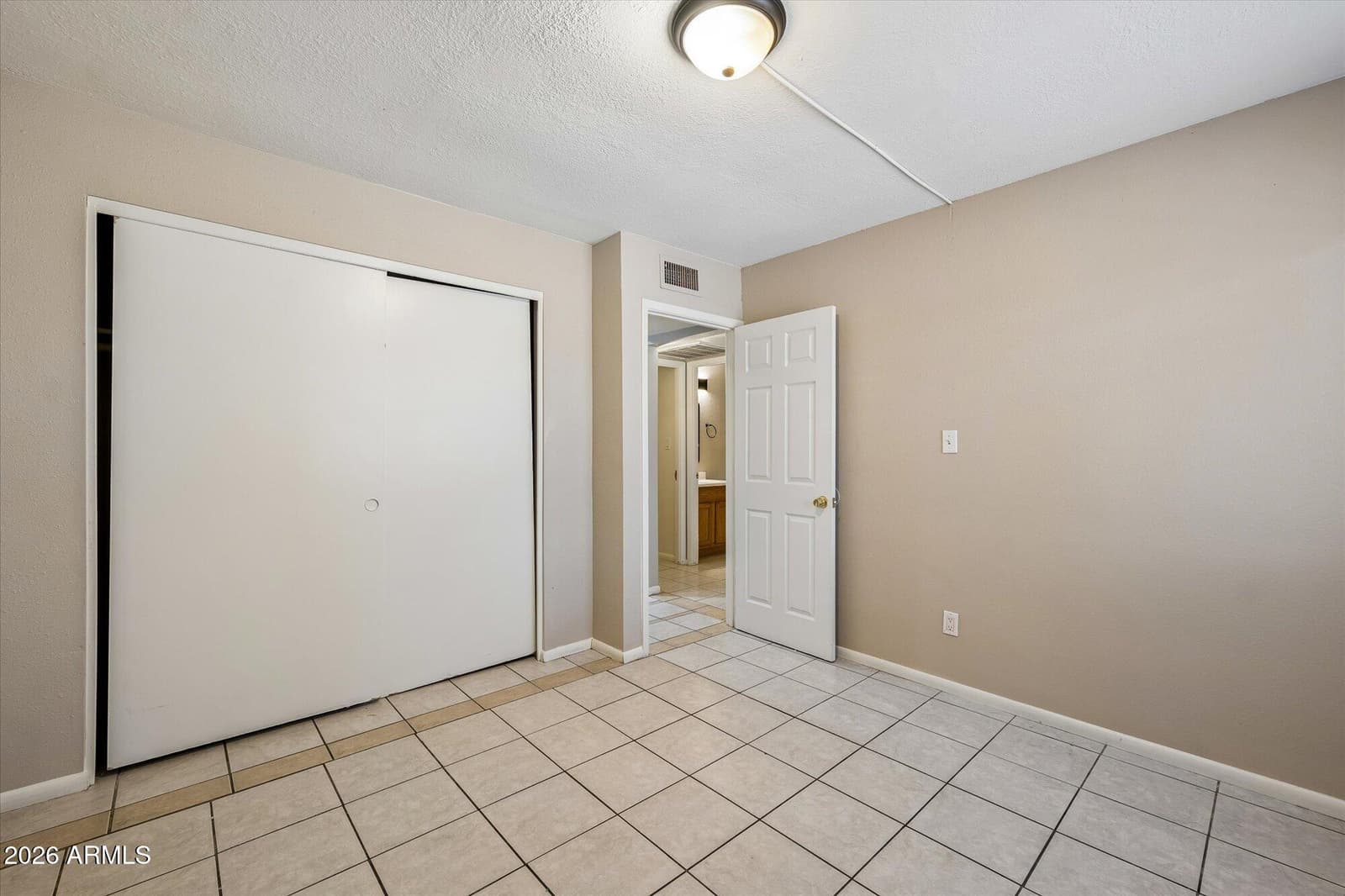 4455 E PUEBLO Avenue, Phoenix, AZ 85040 — photo 12 of 18