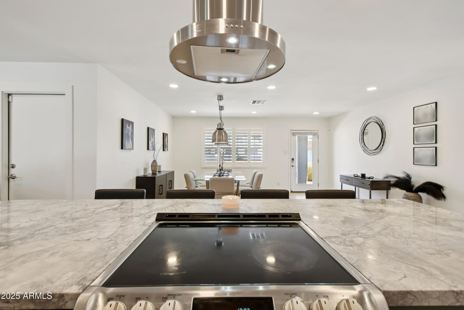 7231 E LATHAM Street, Scottsdale, AZ 85257 — photo 10 of 38