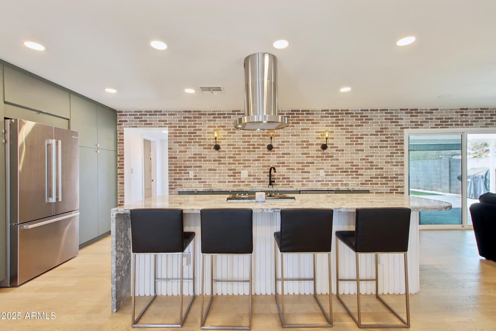 7231 E LATHAM Street, Scottsdale, AZ 85257 — photo 12 of 38