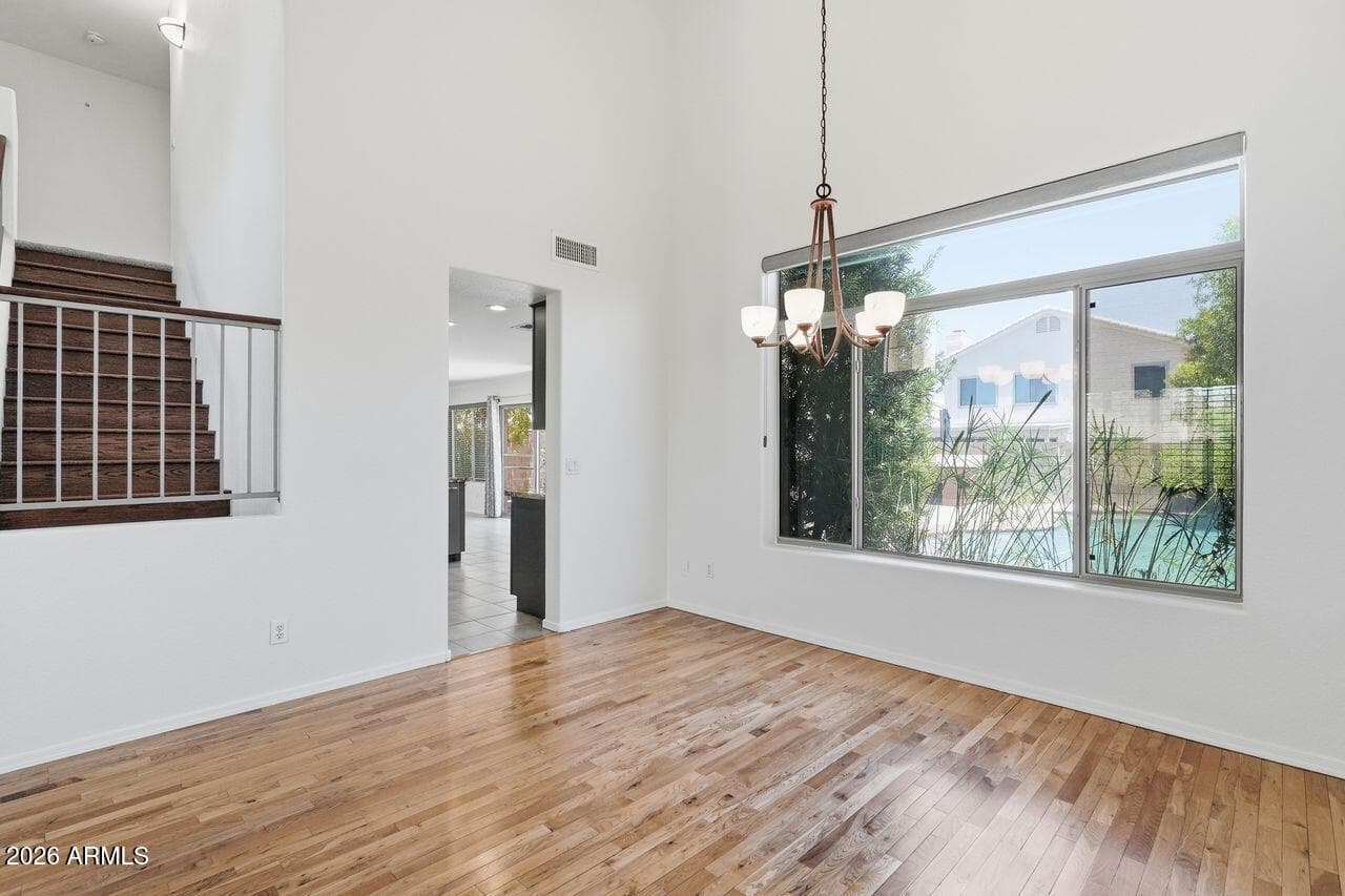 4626 E SUMMERHAVEN Drive, Phoenix, AZ 85044 — photo 7 of 45