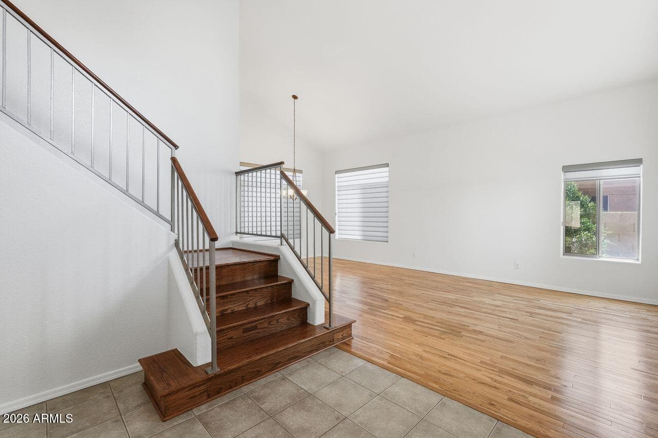 4626 E SUMMERHAVEN Drive, Phoenix, AZ 85044 — photo 4 of 45