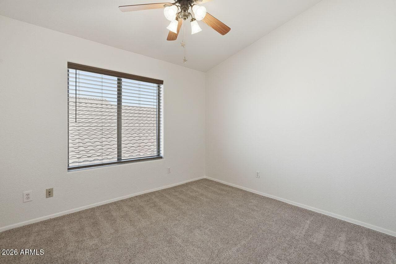 4626 E SUMMERHAVEN Drive, Phoenix, AZ 85044 — photo 32 of 45