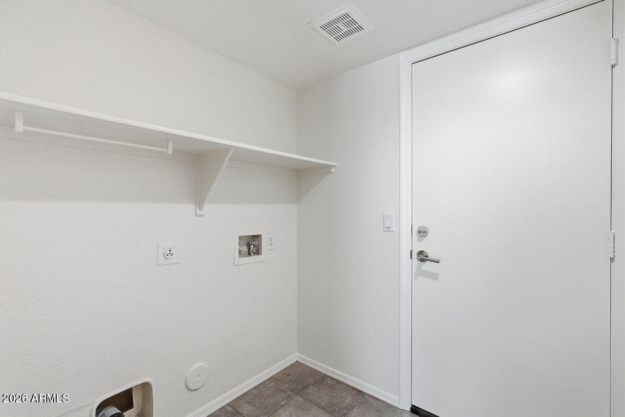 4626 E SUMMERHAVEN Drive, Phoenix, AZ 85044 — photo 38 of 45