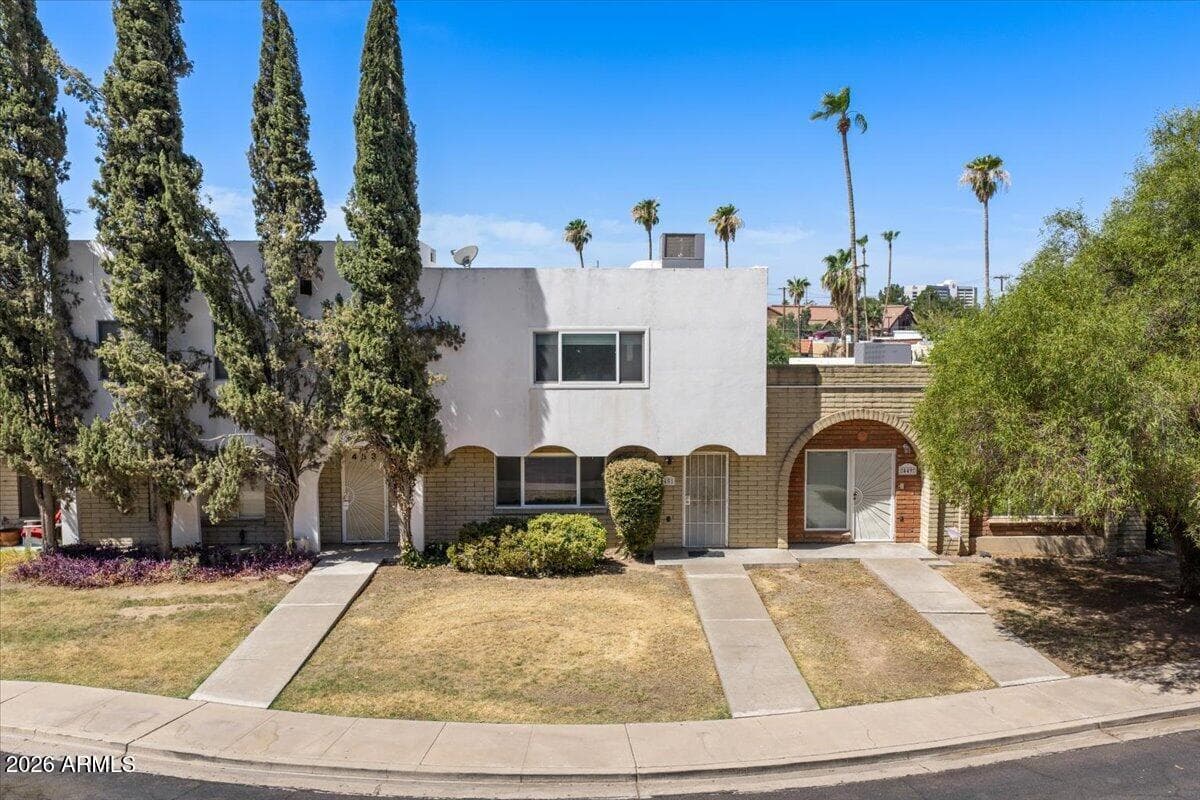 451 N LESUEUR, Mesa, AZ 85203 — photo 1 of 47