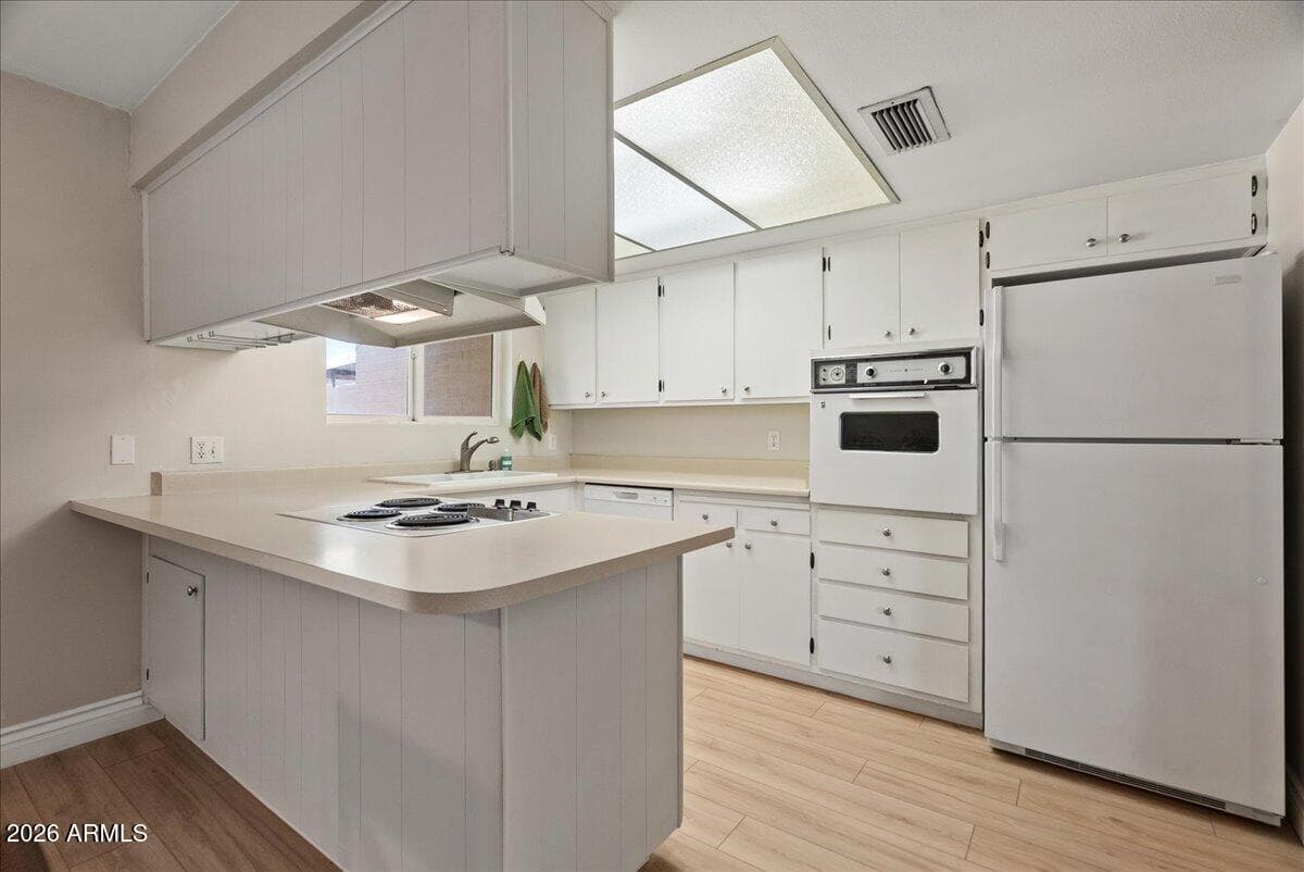 451 N LESUEUR, Mesa, AZ 85203 — photo 18 of 47