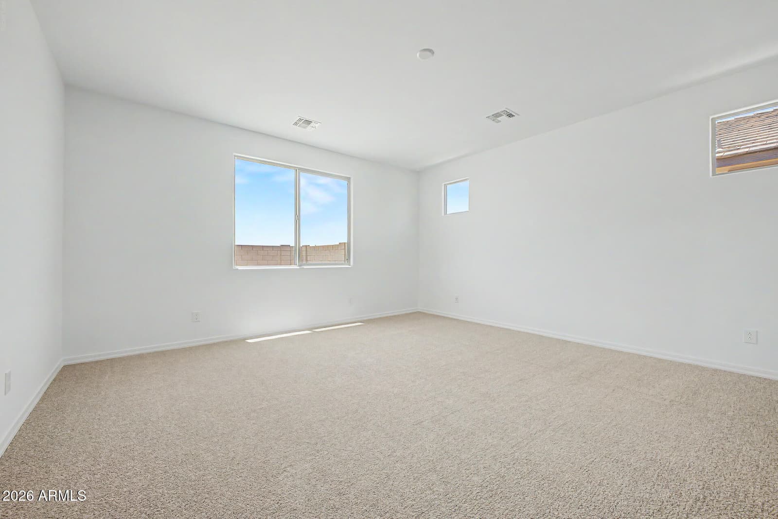 17223 W SAGUARO VISTA Drive, Surprise, AZ 85387 — photo 8 of 13