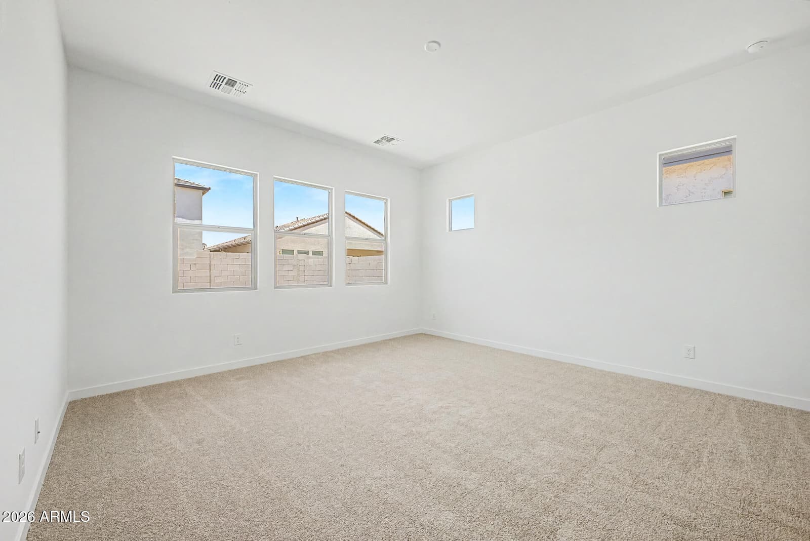 320 W FLOYD Drive, San Tan Valley, AZ 85140 — photo 9 of 25