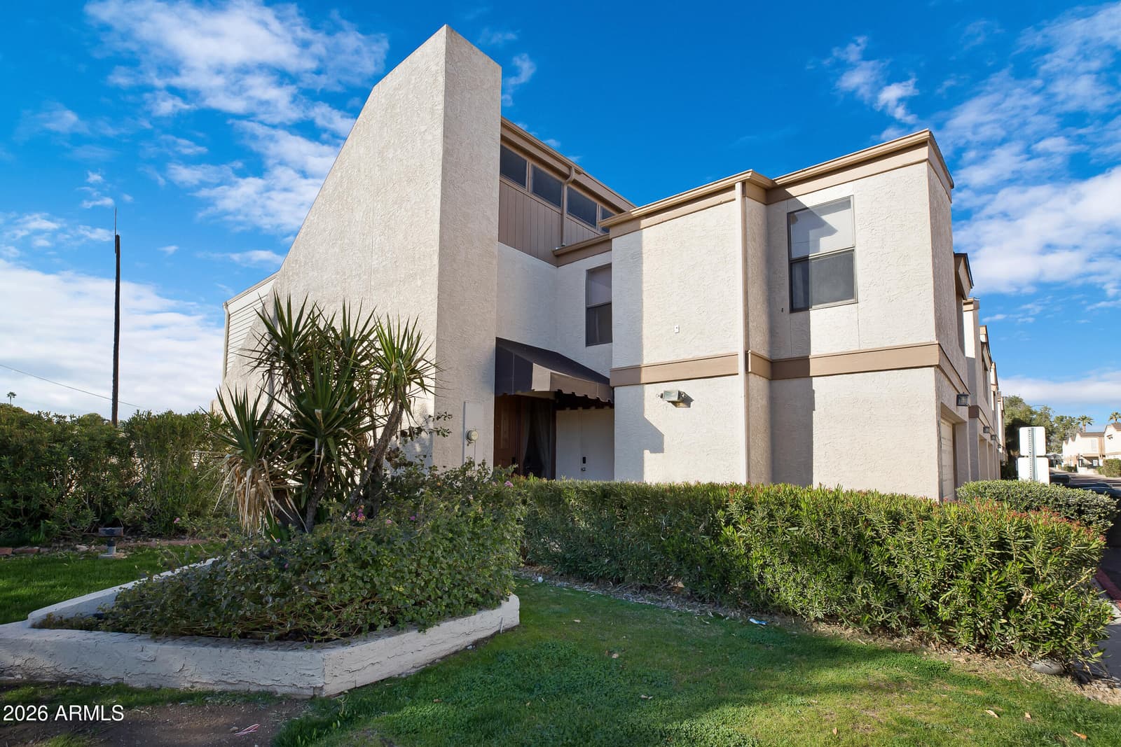 6502 N 10th Place, Phoenix, AZ 85014 — photo 1 of 29