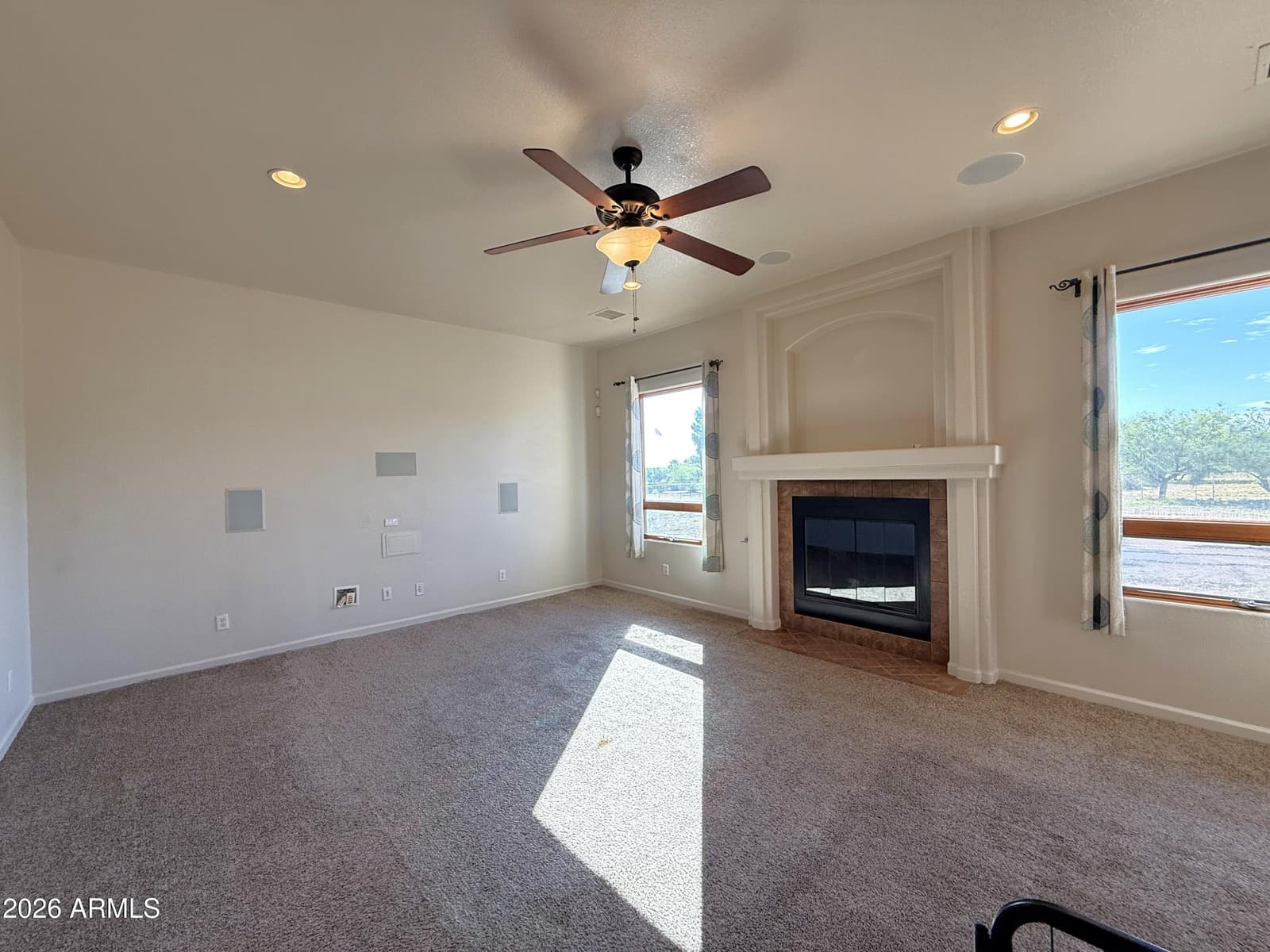 4647 S SHOSHONI Avenue, Sierra Vista, AZ 85650 — photo 10 of 38