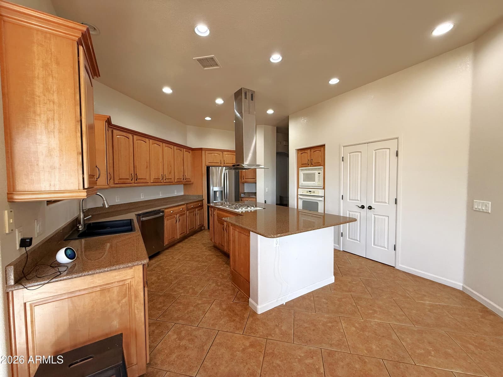 4647 S SHOSHONI Avenue, Sierra Vista, AZ 85650 — photo 9 of 38