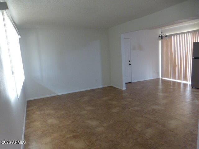 1539 W HUNTINGTON Drive, Tempe, AZ 85282 — photo 7 of 39