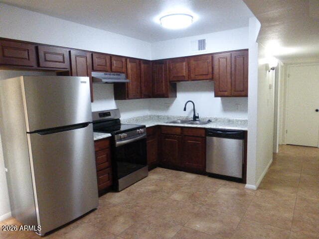 1539 W HUNTINGTON Drive, Tempe, AZ 85282 — photo 13 of 39