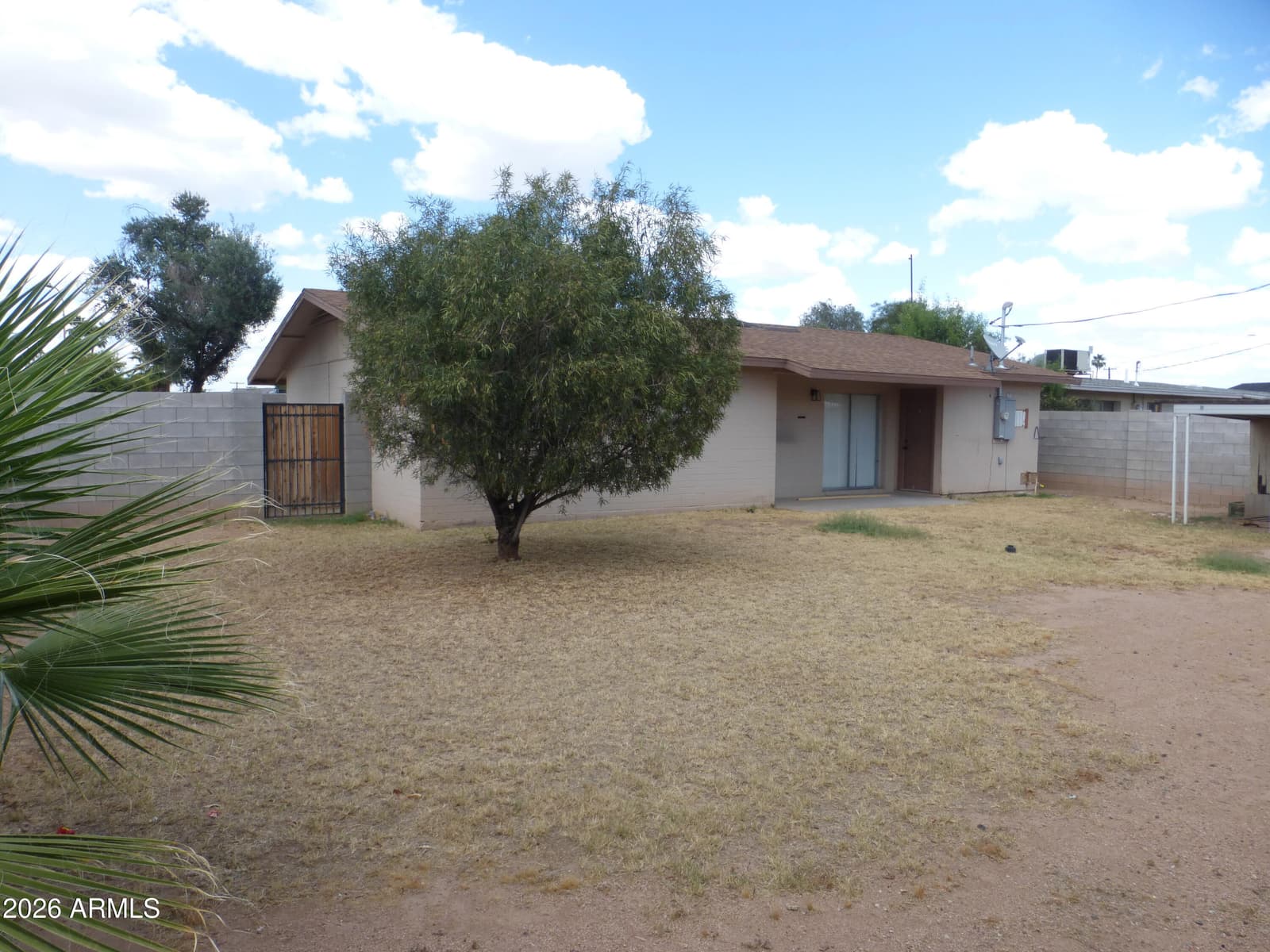 1539 W HUNTINGTON Drive, Tempe, AZ 85282 — photo 33 of 39