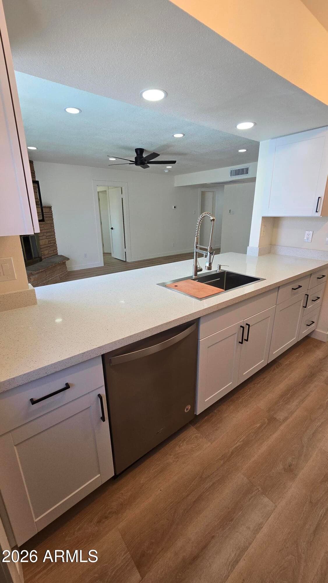 204 E FLEET Drive, Tempe, AZ 85283 — photo 10 of 36