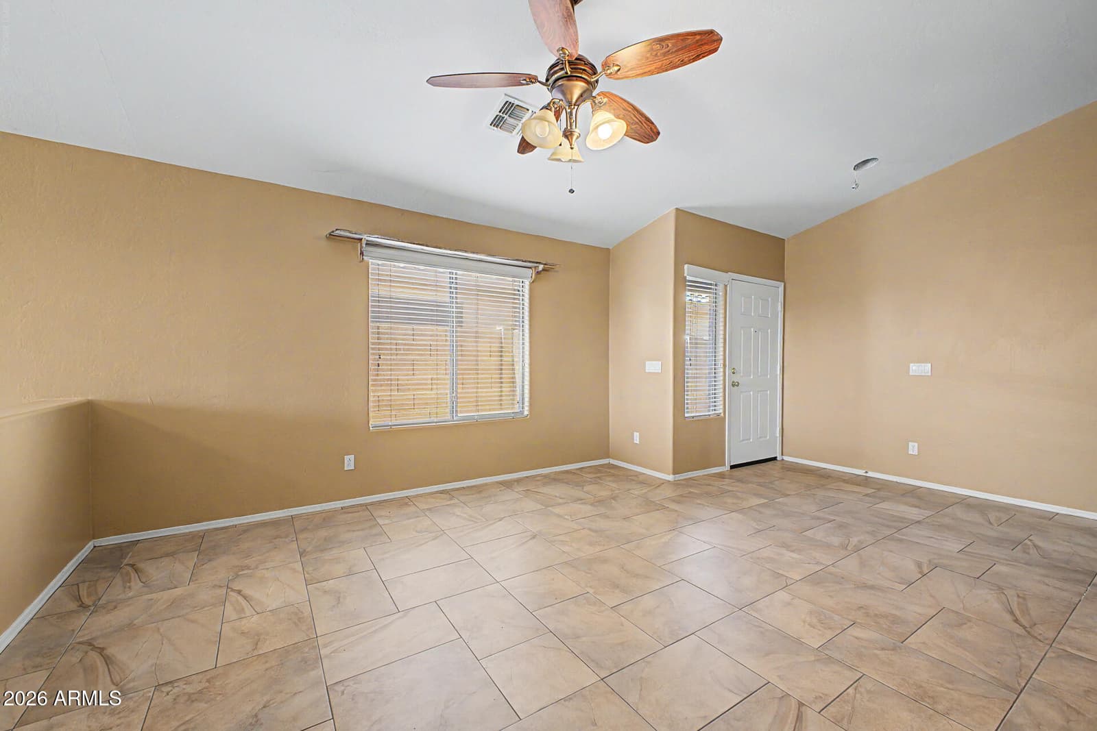 18458 N SMITH Drive, Maricopa, AZ 85139 — photo 4 of 32