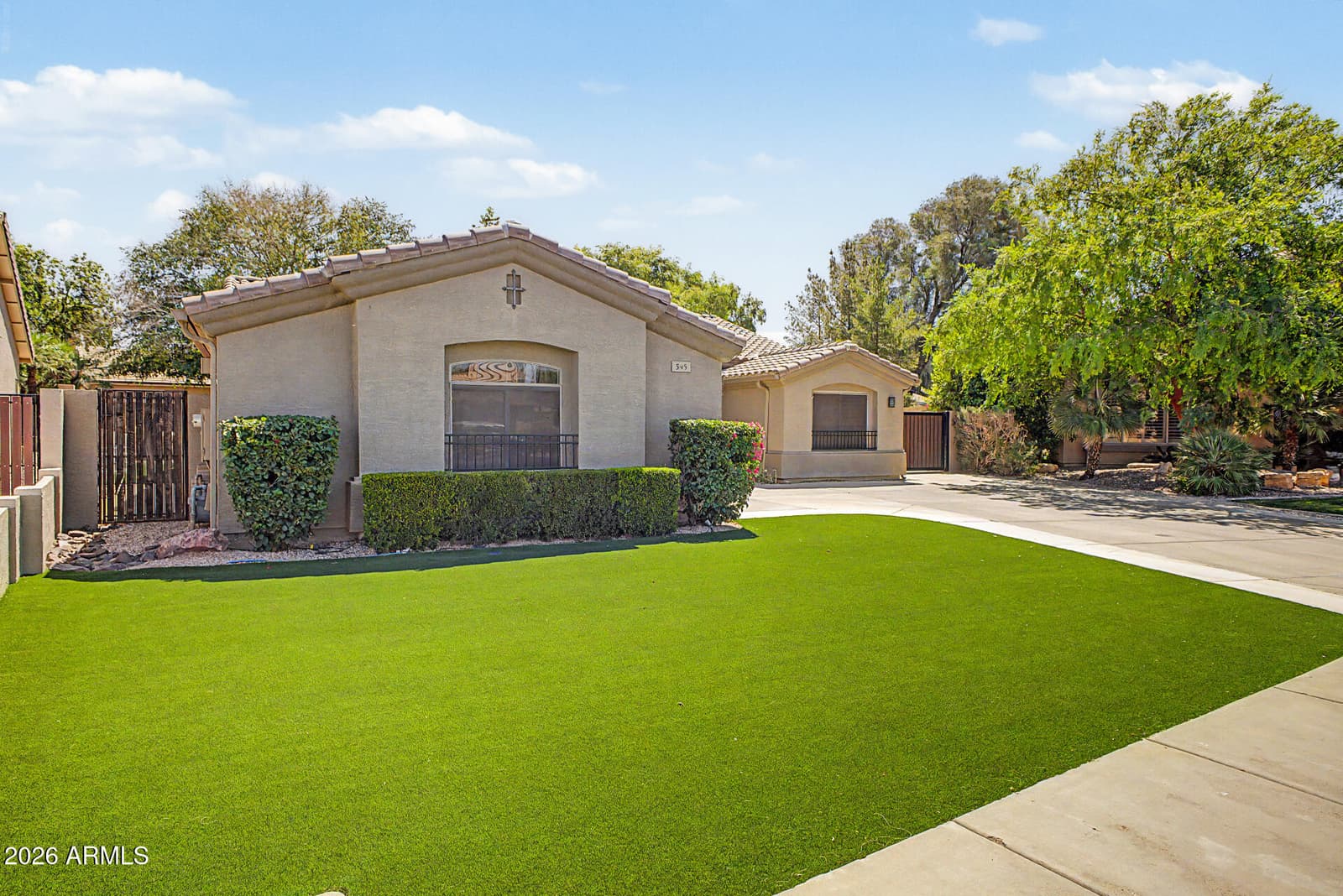 545 S LEMON Court, Gilbert, AZ 85296 — photo 40 of 41