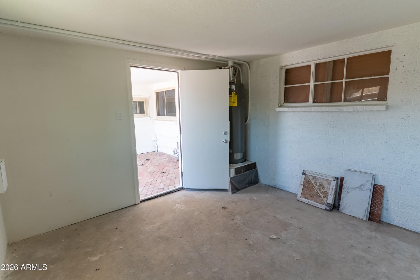 8815 N 31ST Avenue, Phoenix, AZ 85051 — photo 31 of 37