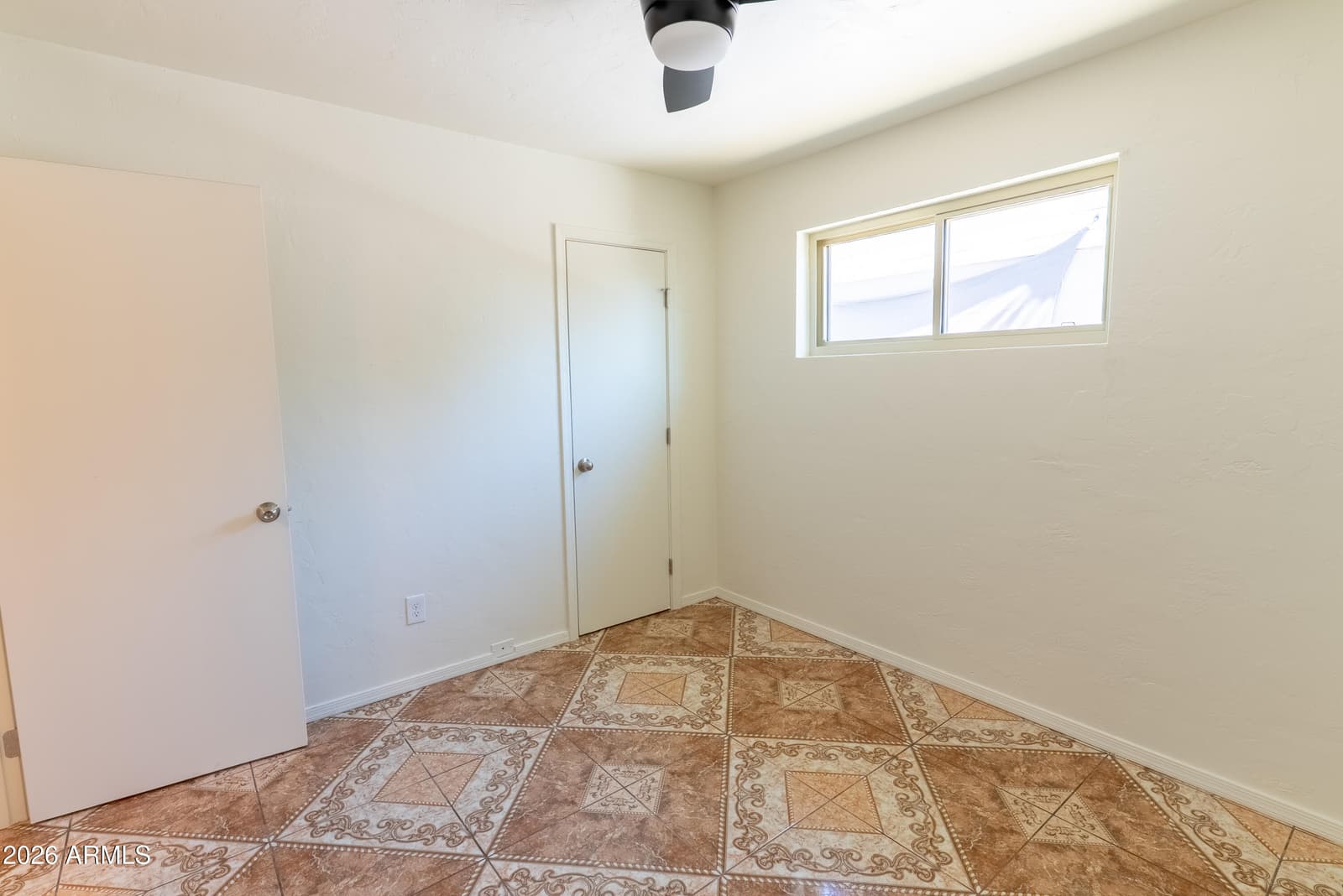 8815 N 31ST Avenue, Phoenix, AZ 85051 — photo 28 of 37