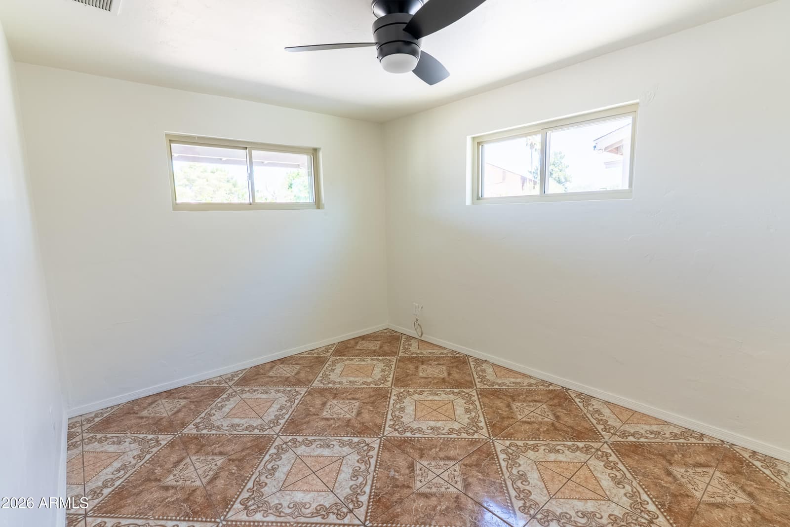 8815 N 31ST Avenue, Phoenix, AZ 85051 — photo 24 of 37