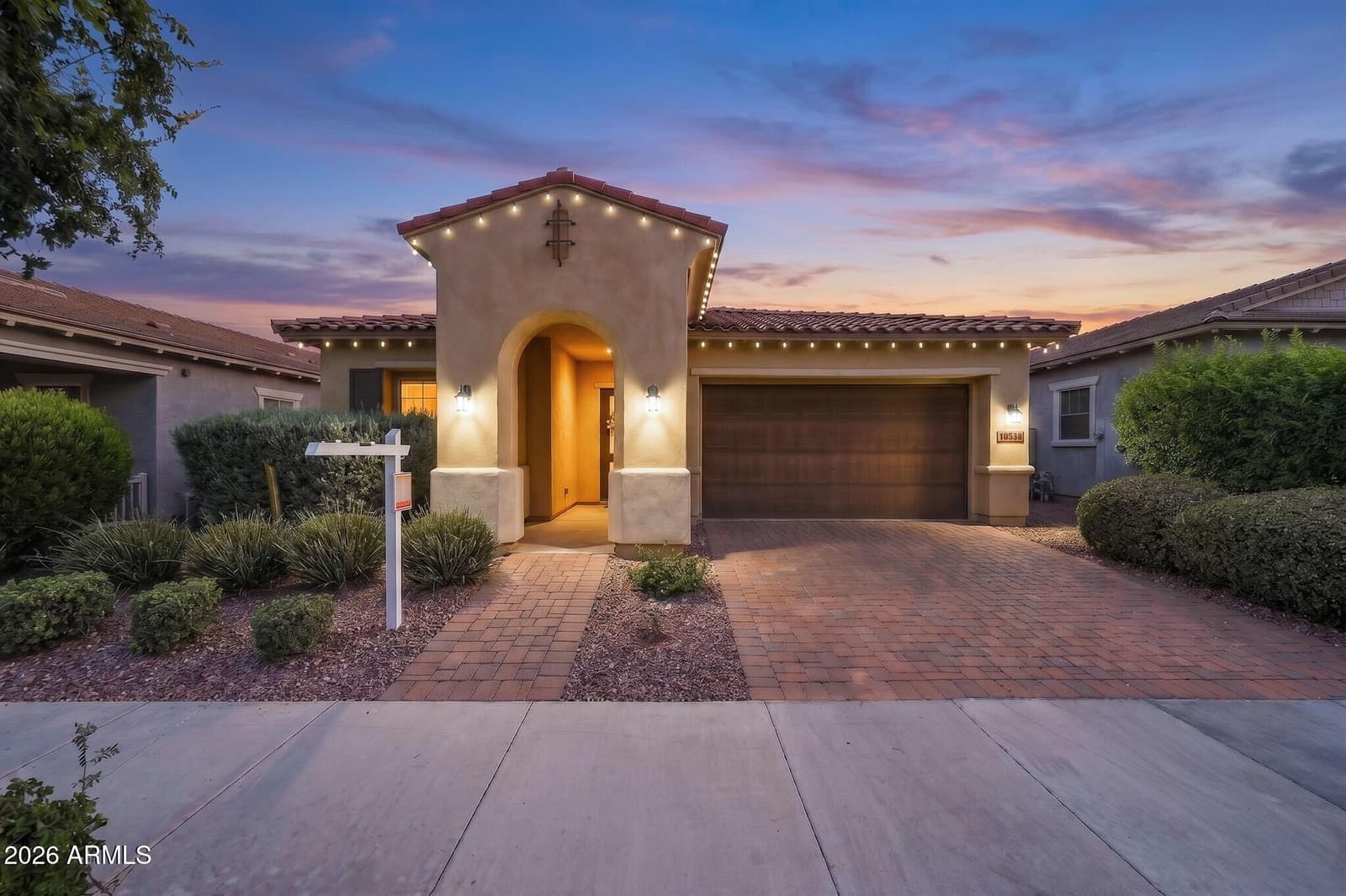 10538 E SIMONE Avenue, Mesa, AZ 85212 — photo 3 of 38