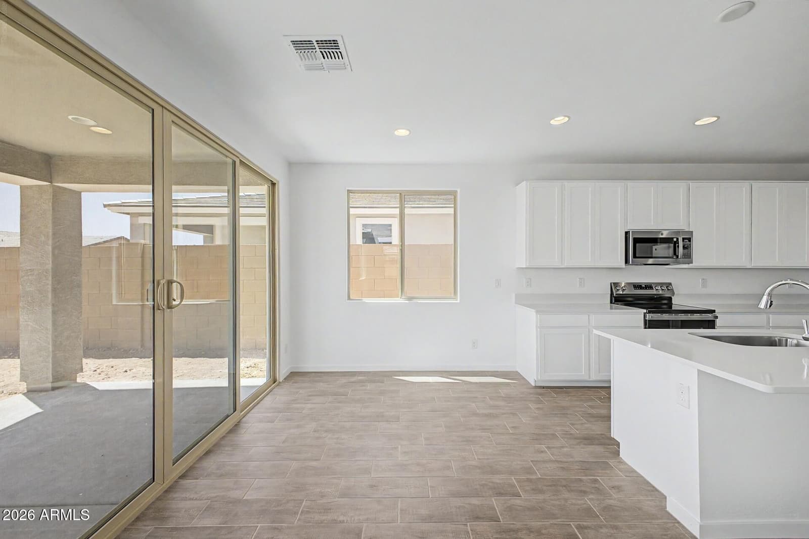 18621 E BIANCA Way, Gold Canyon, AZ 85118 — photo 9 of 39