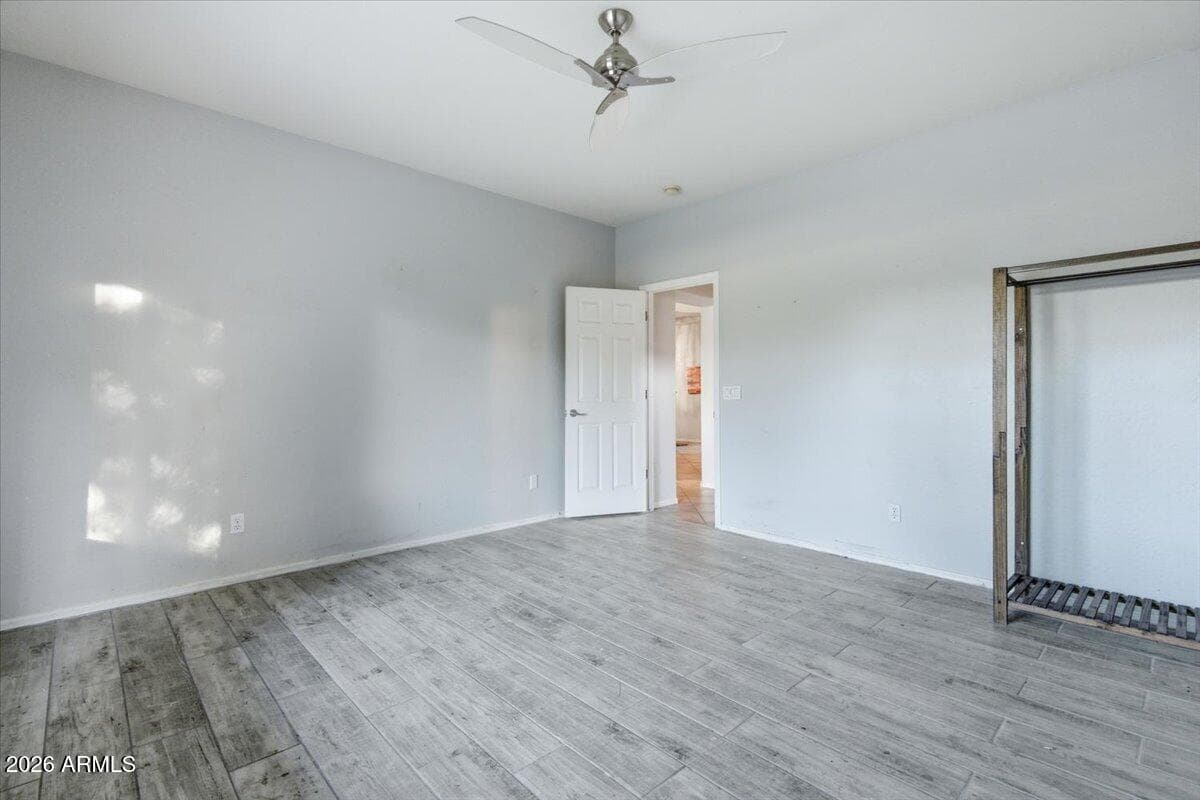 120 W SOUTHERN HILLS Road, Phoenix, AZ 85023 — photo 31 of 77