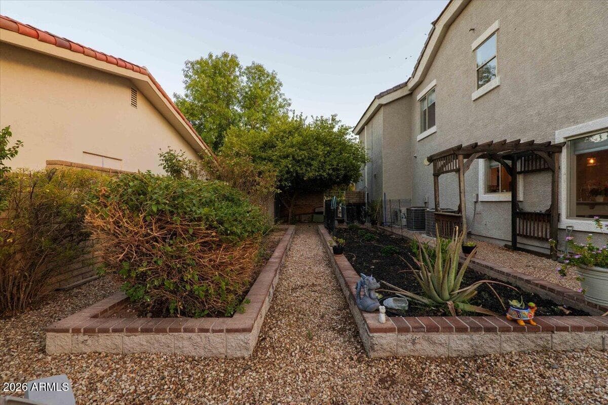 120 W SOUTHERN HILLS Road, Phoenix, AZ 85023 — photo 63 of 77
