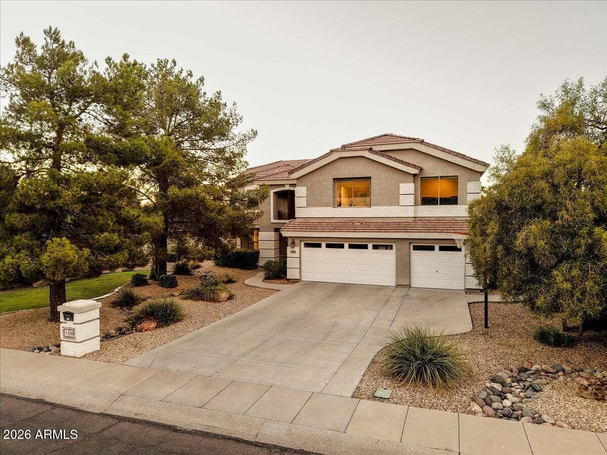 120 W SOUTHERN HILLS Road, Phoenix, AZ 85023 — photo 13 of 77