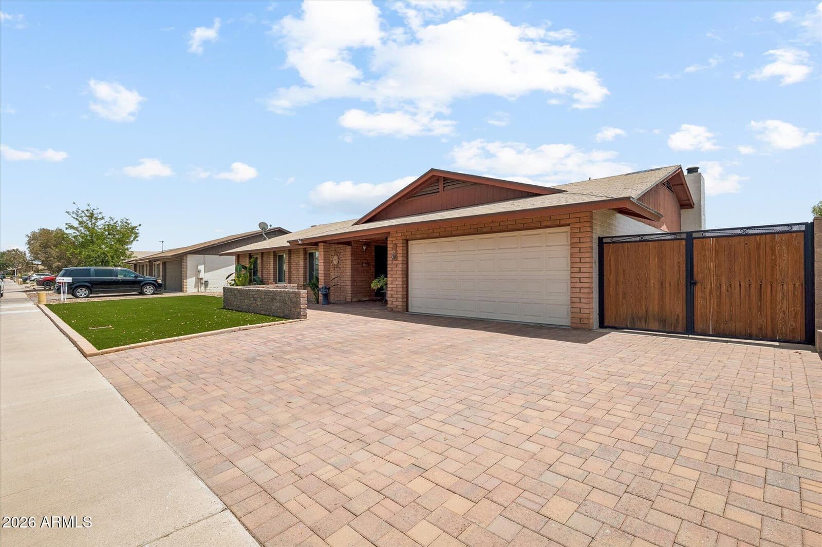 5809 W Purdue Avenue, Glendale, AZ 85302 — photo 2 of 25