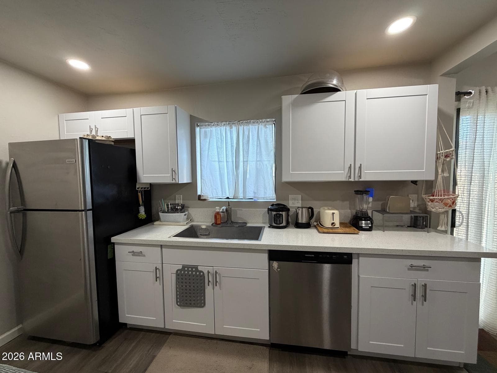 204 E 9TH Street, Casa Grande, AZ 85122 — photo 10 of 19