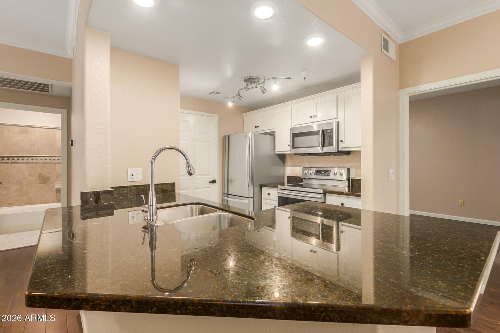 3236 E CHANDLER Boulevard 2088, Phoenix, AZ 85048 — photo 10 of 27