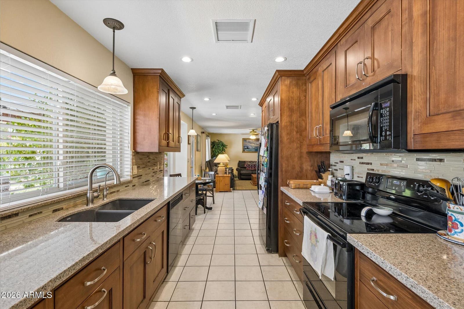 5809 W Purdue Avenue, Glendale, AZ 85302 — photo 4 of 25