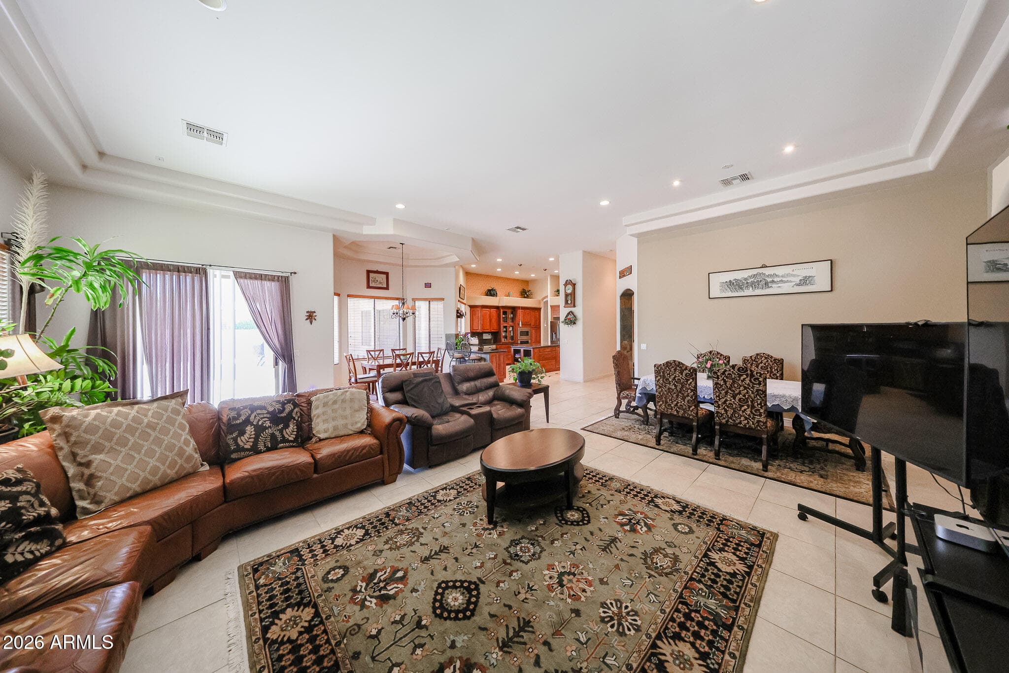 925 E Valencia Drive, Phoenix, AZ 85042 — photo 17 of 47