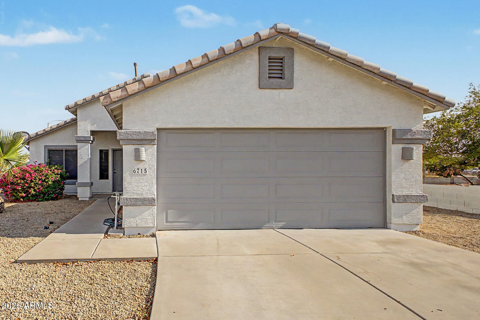 6715 W MARSHALL Avenue, Glendale, AZ 85303 — photo 1 of 34
